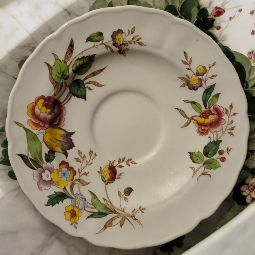 1 Vtg 50's Grindley Marlborough Royal Petal England China Coffee Tea Saucer